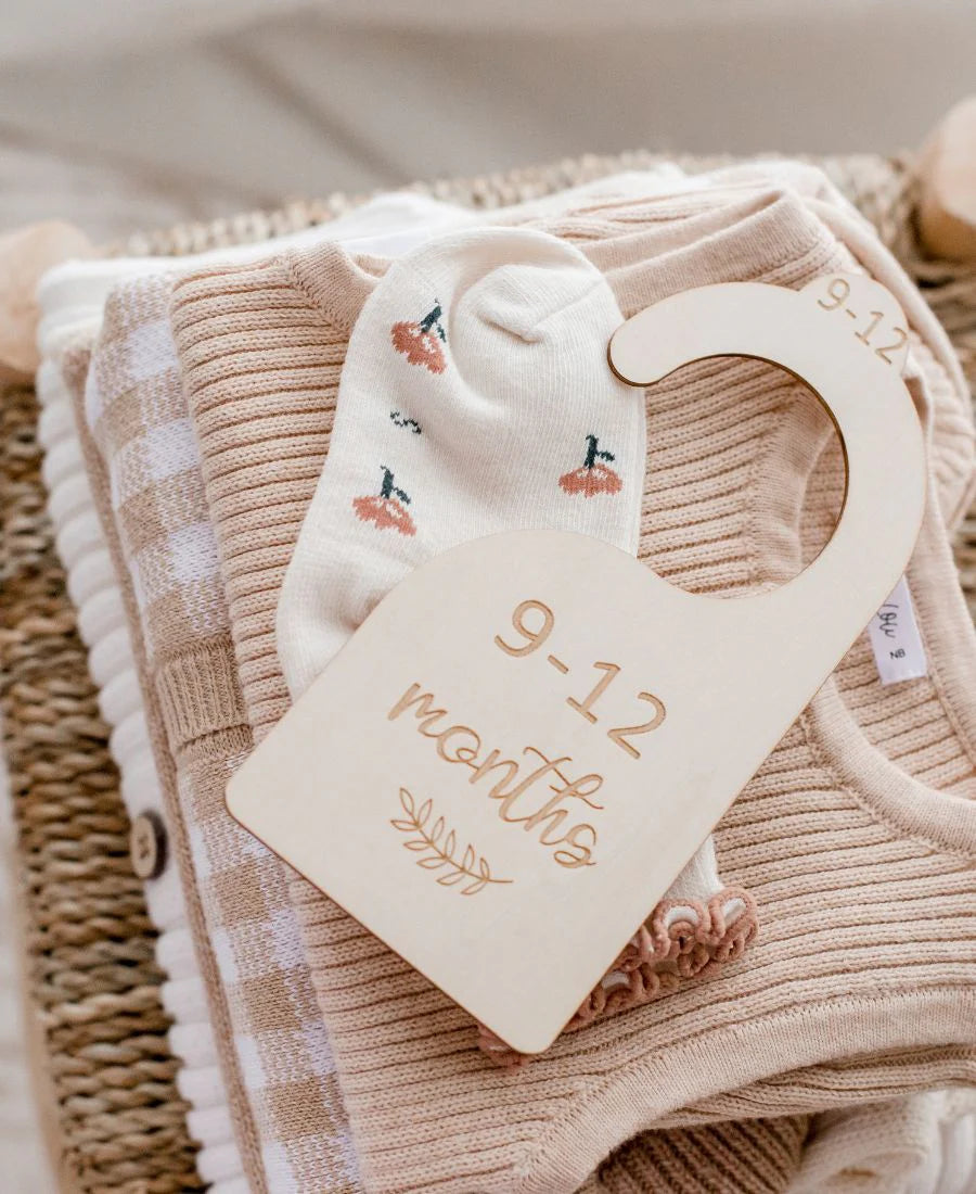 Baby Wardrobe Organising Hangers - Natural Wood