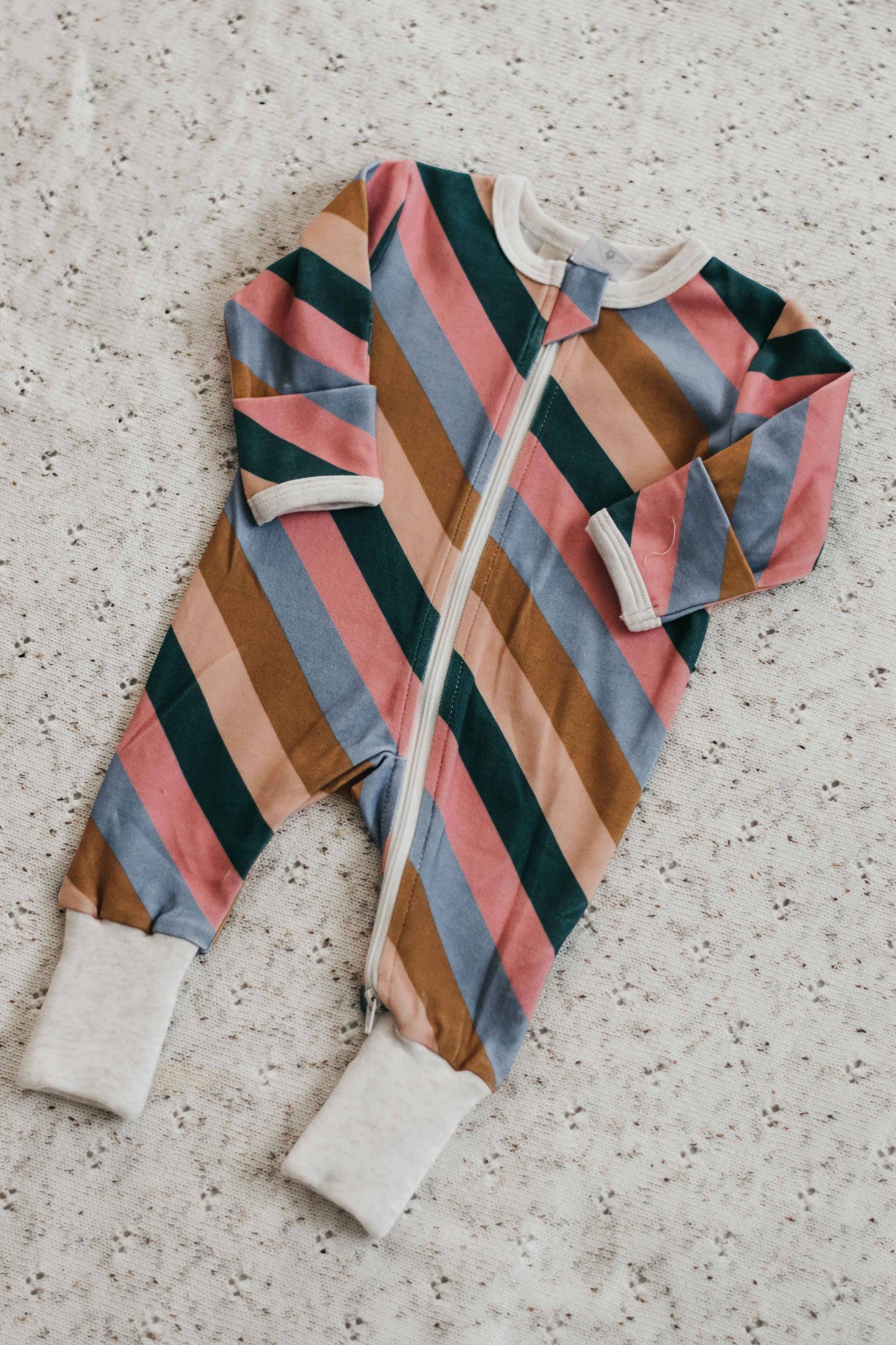 Zipsuit - Retro Stripe