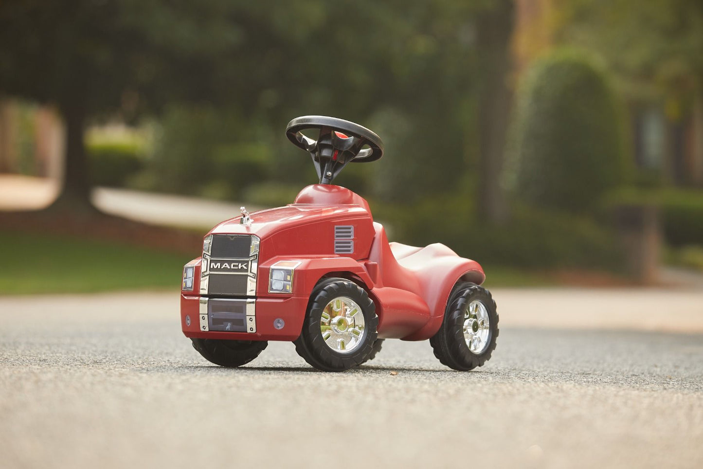 Rolly Minitruck Mack in Red Metallic