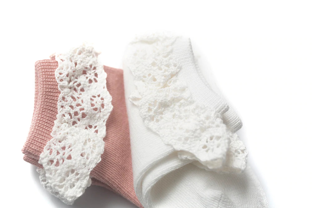 Pretty Cotton Socks in Pink and White