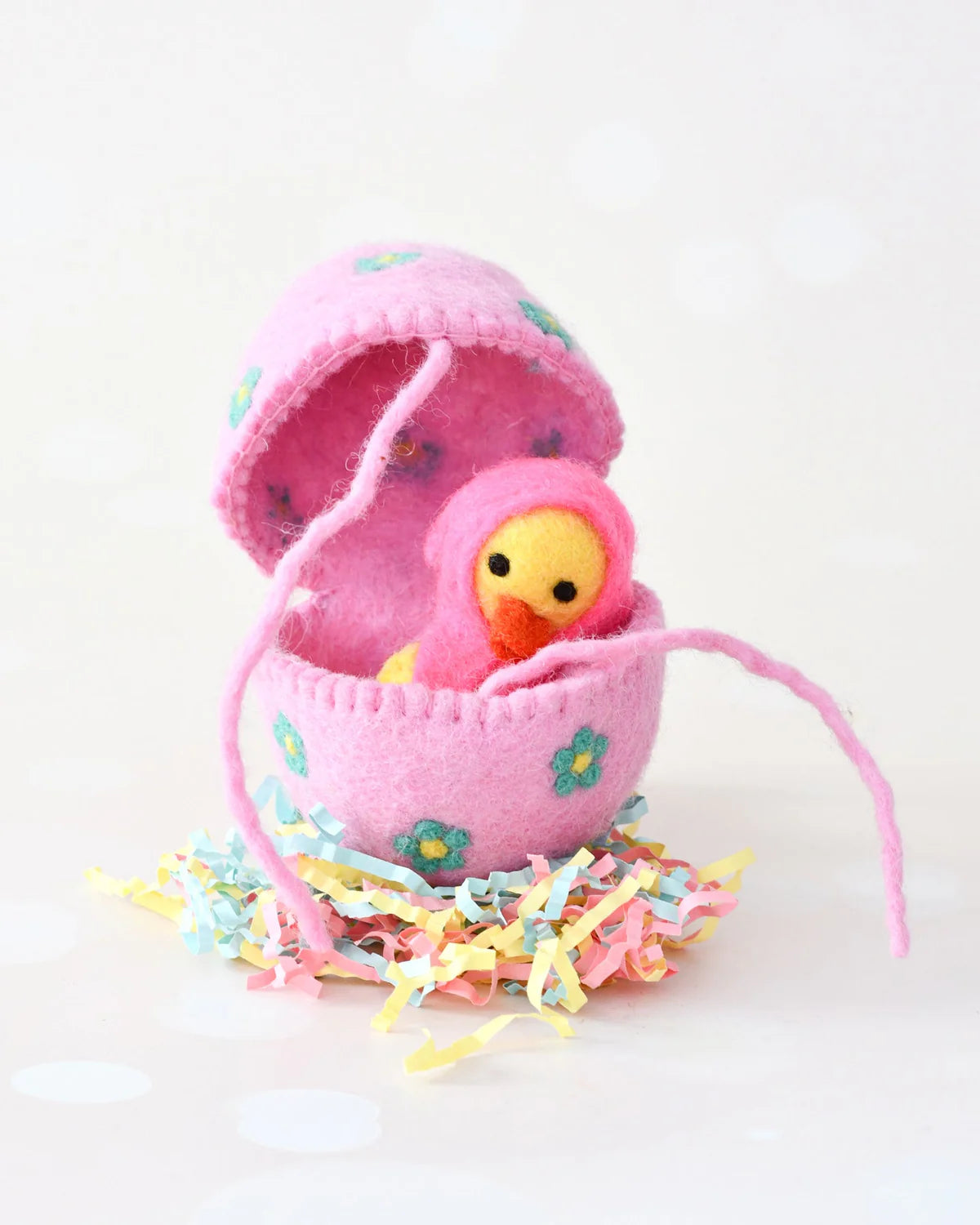 Felt Surprise Egg with Yellow Duckling Inside