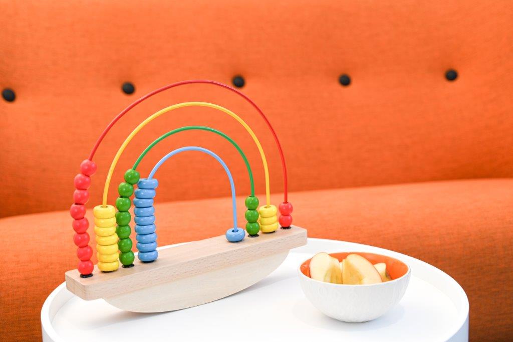 Rainbow Balancing Game